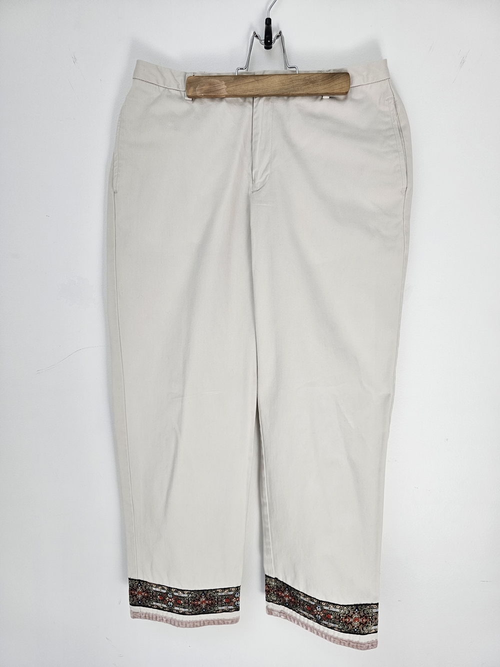 GAP 100% Cotton Cream Pants with Border